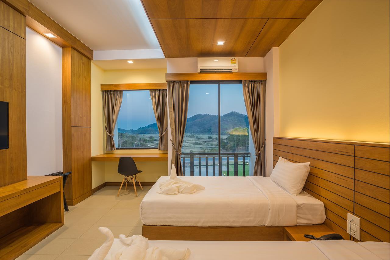 Sann View Hotel Thoeng Bagian luar foto