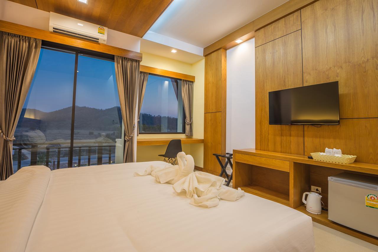 Sann View Hotel Thoeng Bagian luar foto